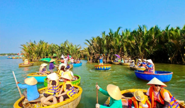 Unique Bamboo Basket Boat and Fishing Eperience ( Short tour )