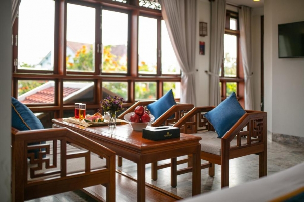 Suite Family with Hoi An View